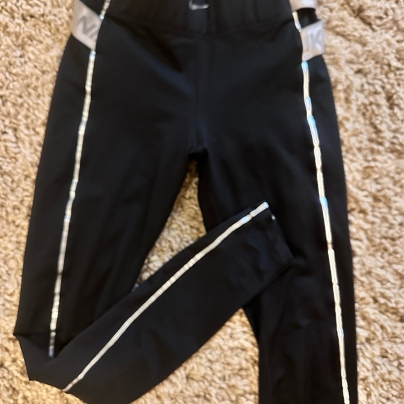 NIKE ATHLETIC PANTS- SIZE SMALL - Picture 4 of 5
